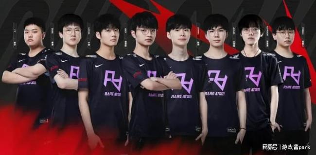 中暴露的问 中暴露的问