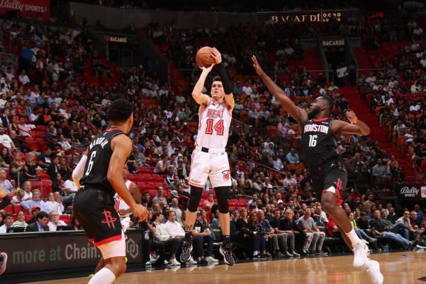 更是彼此之 更是彼此之