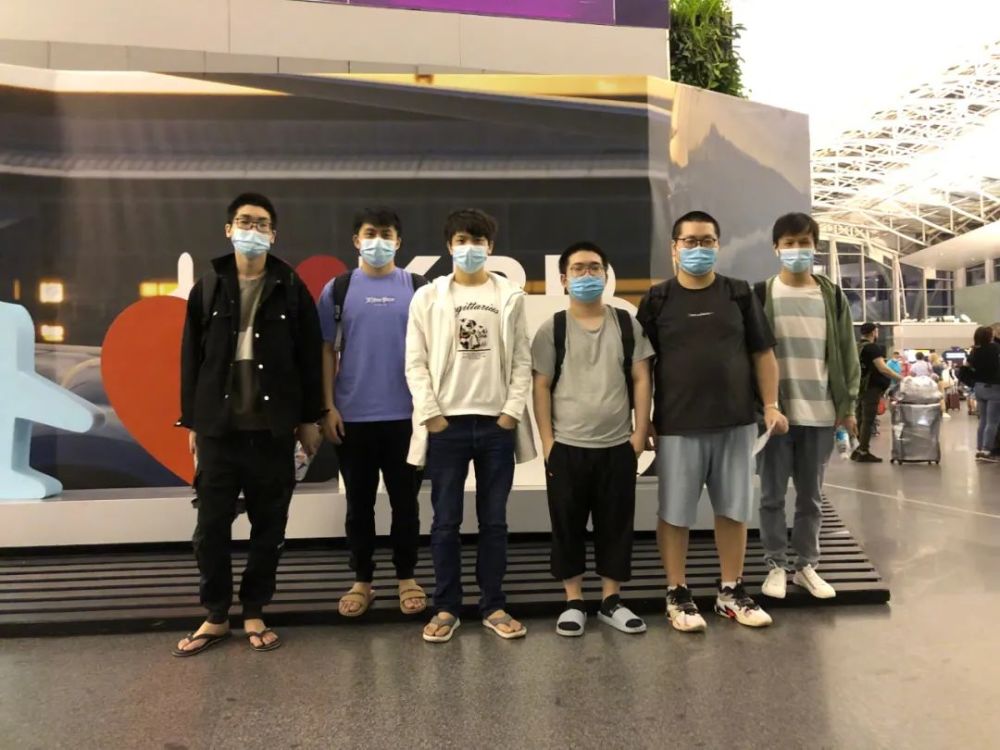 而本次通过 而本次通过